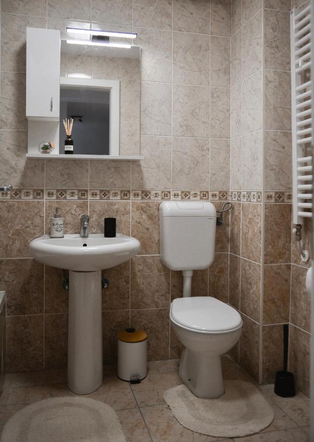 Crown Apartment 2 Szabadka Kültér fotó